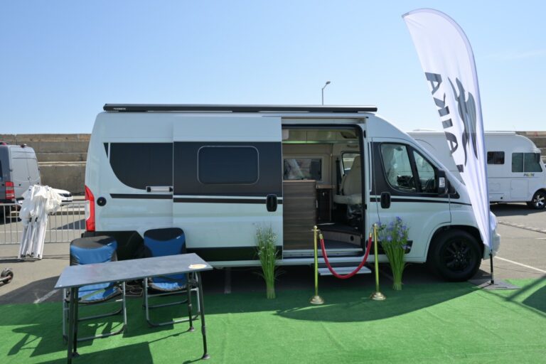 492715495_1216527306510565_2718924598602649445_n