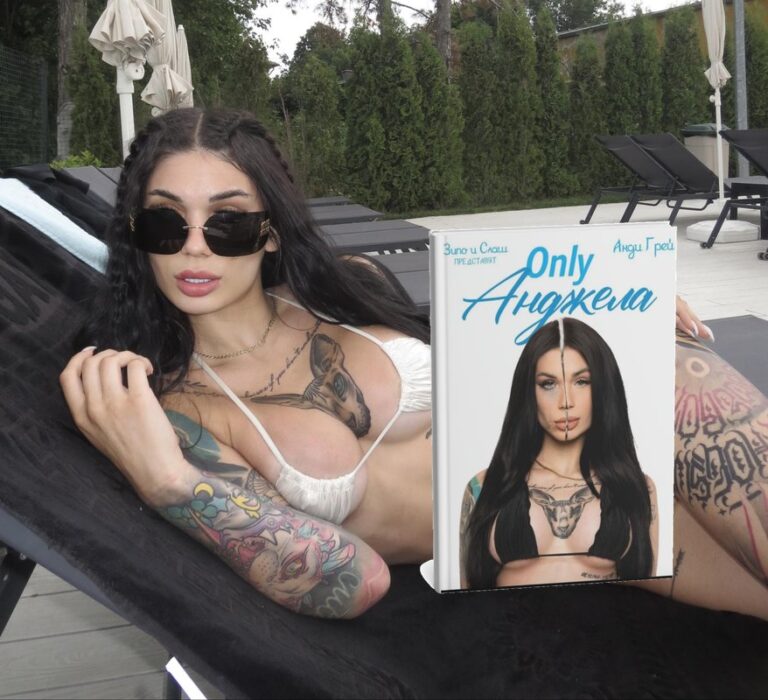 angela_with_book_small